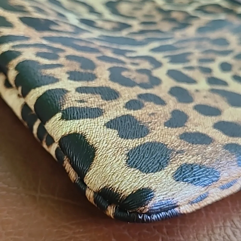 Leopard Print Clutch‎ with Wrist Strap